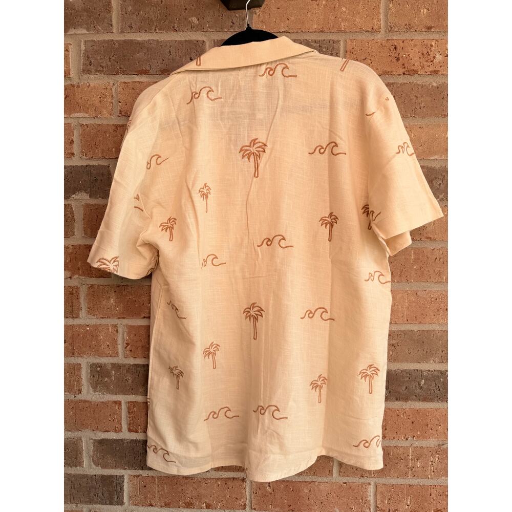 Simply Southern Mens Beige Cotton Button Down Palm Trees Size Large NWT - Picture 2 of 4